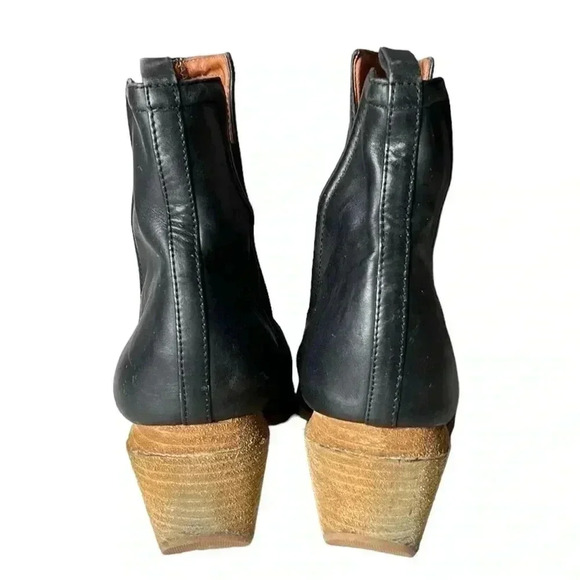 JEFFREY CAMPBELL Orwell Black Slip On Adjustable Ankle Booties Size 11 - Picture 4 of 9